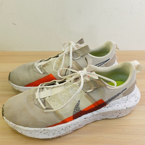 Nike Sneakers Mens 11 Crater Impact Cream Orange Swoosh Logo Speckled Athleisure
